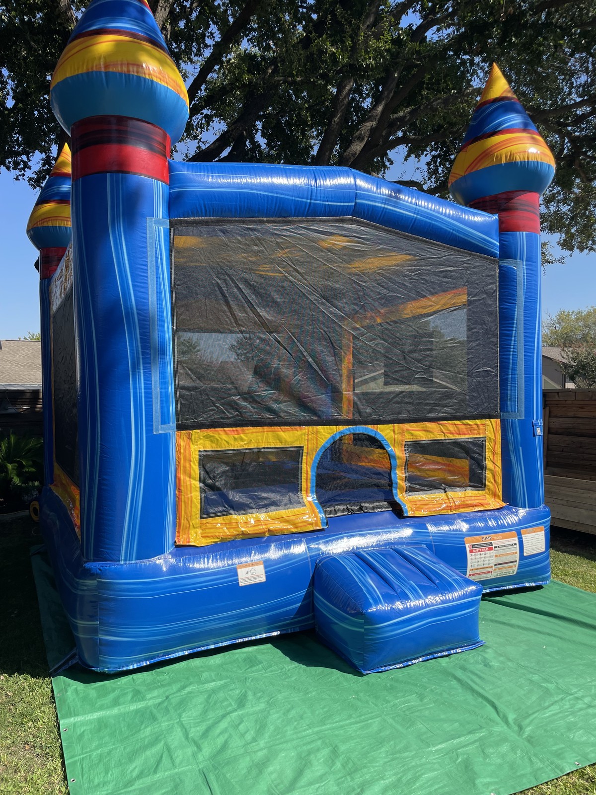 Blue Thunder Castle bounce house